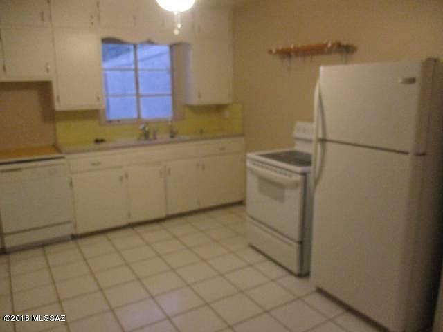 2nd image of 2705 N La Verne Ave