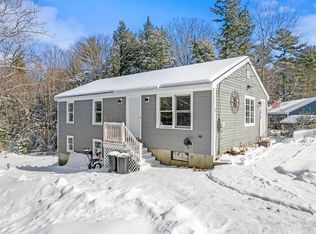 7 Kings Ct, North Waterboro, ME 04061