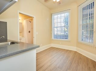 Victorian @ 11th Place, Los Angeles, CA 90006
