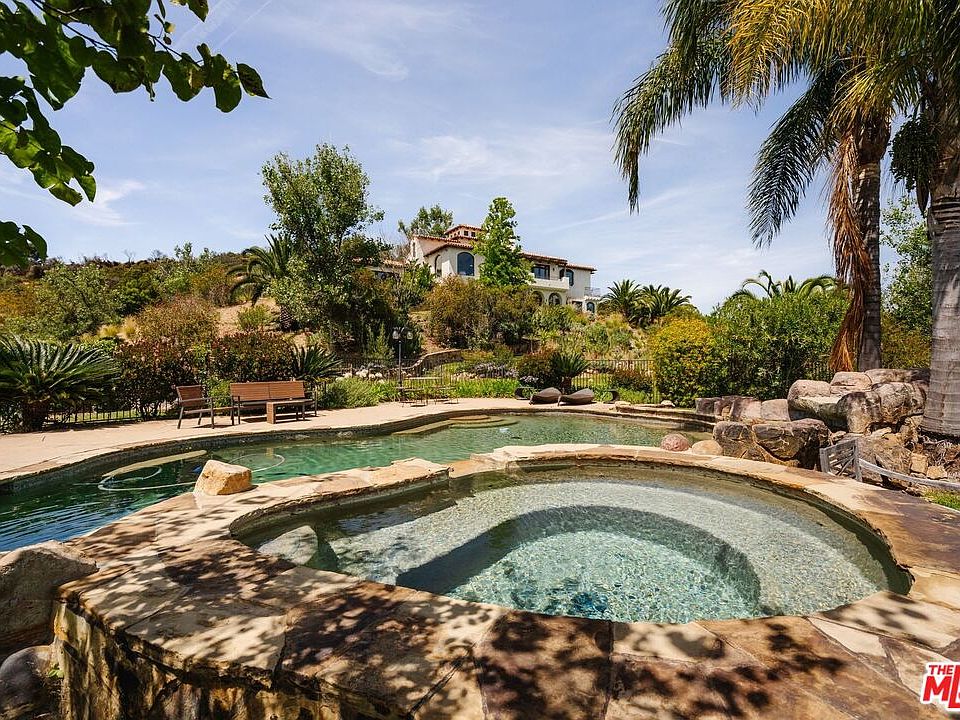 1st image of 2656 Vista Del Mar Rd