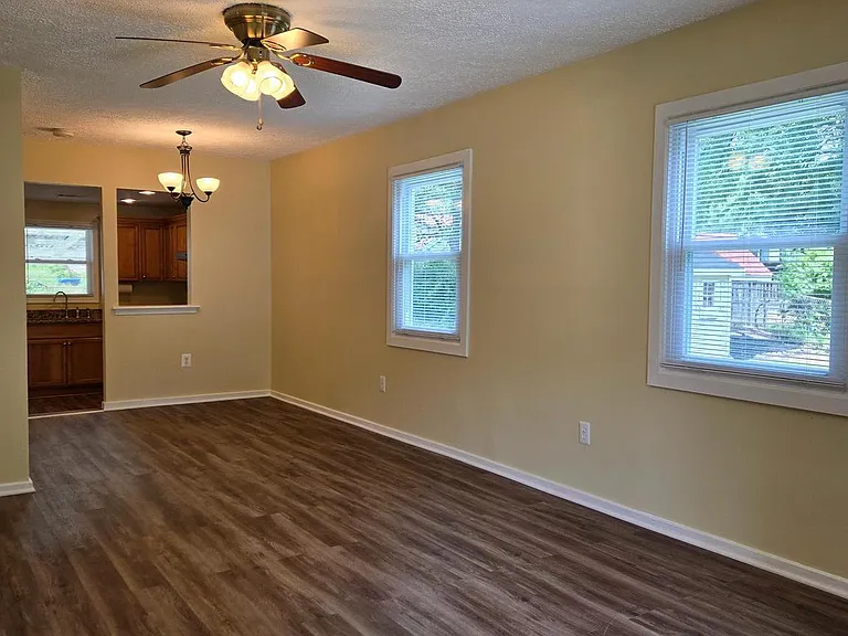 7236 Pimmit Ct — Photo 11