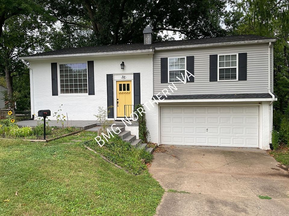 1st image of 311 Prospect Dr SW