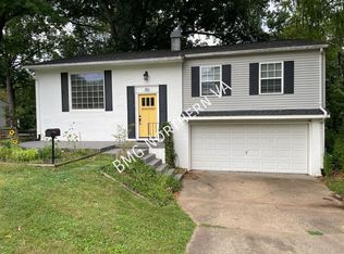311 Prospect Dr SW, Leesburg, VA 20175