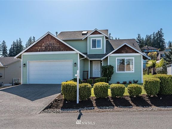 4th image of 1018 Shamrock Ln