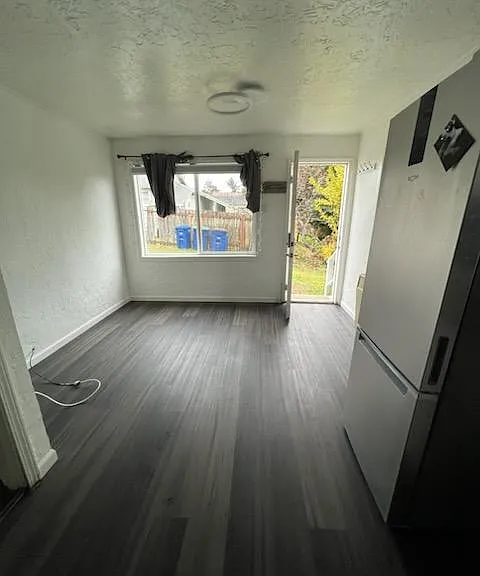 1615 NW 20th St #C — Photo 10