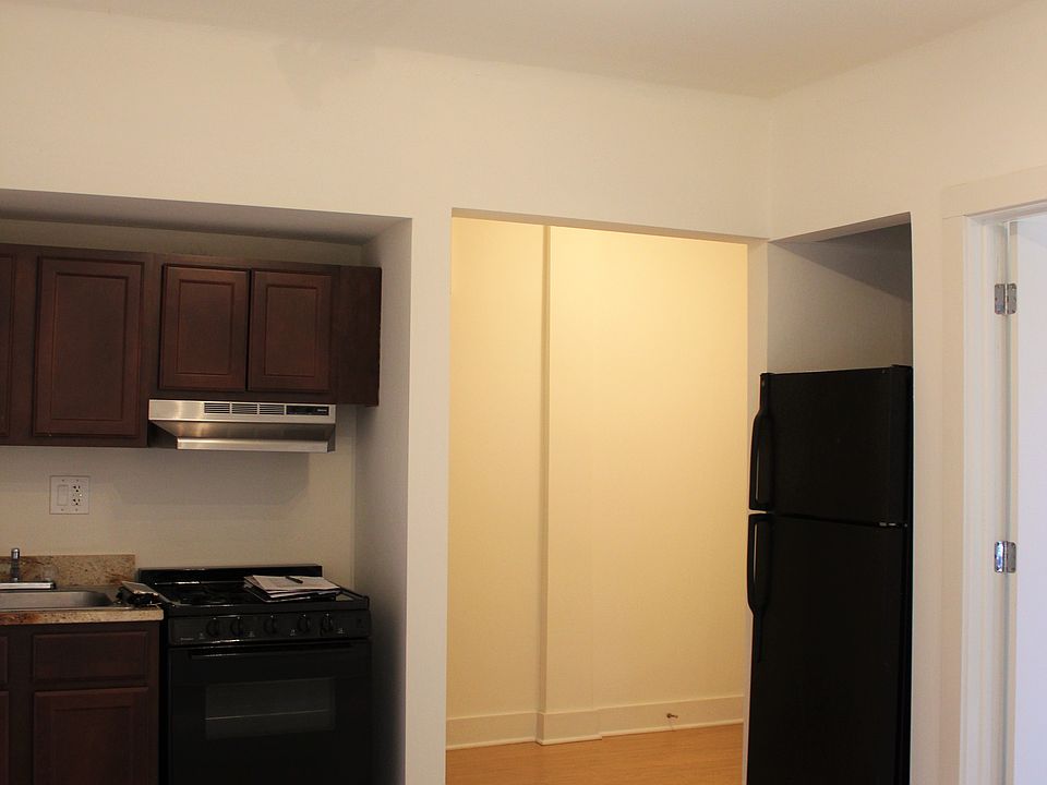 1st image of 4706 N Beacon St APT 312