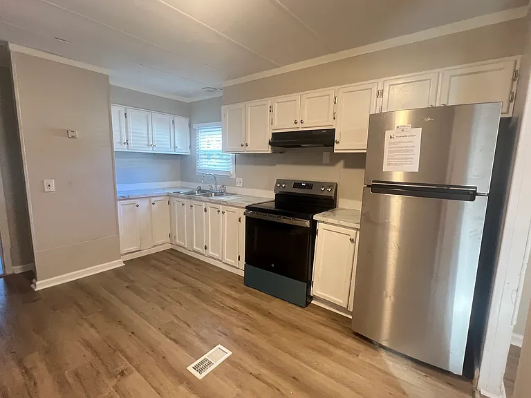 413 W Limestone Rd #D — Photo 2
