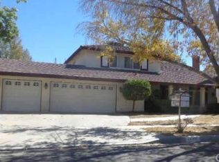 1654 Staffordshire Dr, Lancaster, CA 93534