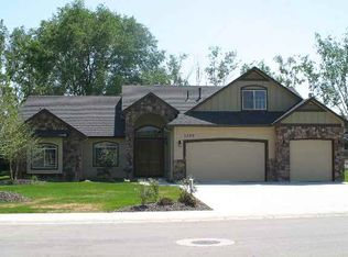 3295 W Grand Rpds, Meridian, ID 83646