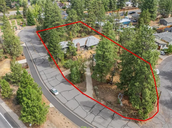438 NE 9th St, Bend, OR 97701