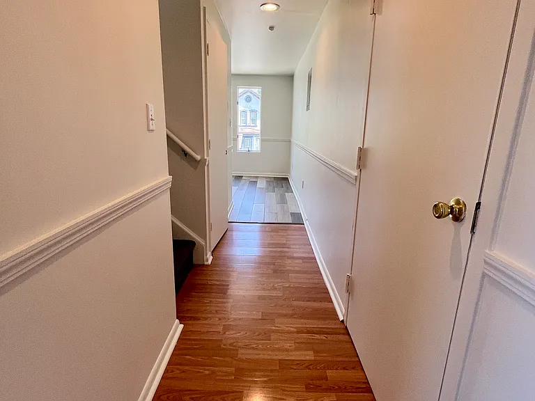 115 W 9th Ave #6 — Photo 5