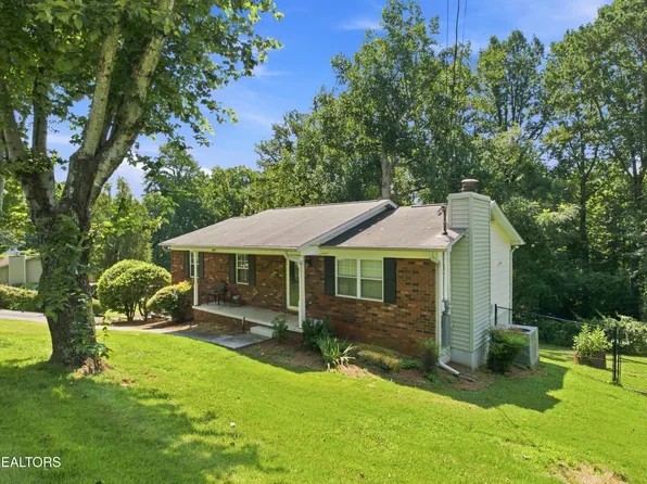 6341 Gateway Ln, Knoxville, TN 37920