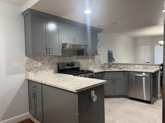 2nd image of 1258 Calle De Cuestanada