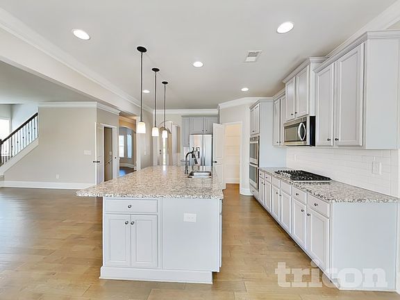 5th image of 3675 Rifflewood Way