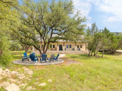 684 BIG SHADES RD, Concan, TX, 78838