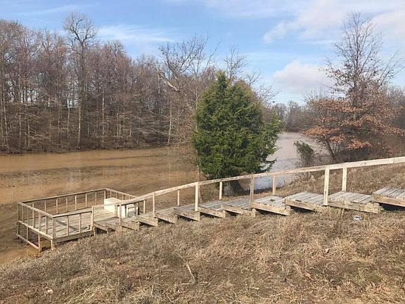 4th image of 114 Bayou Dr