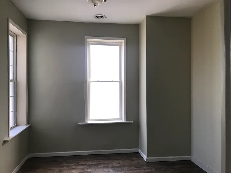4621 Pennsylvania Ave — Photo 20