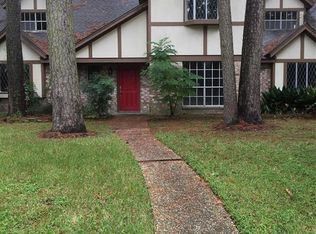 5811 Pebble Springs Dr, Houston, TX 77066
