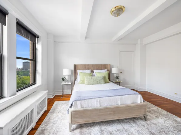 327 Central Park West image 8 of 13