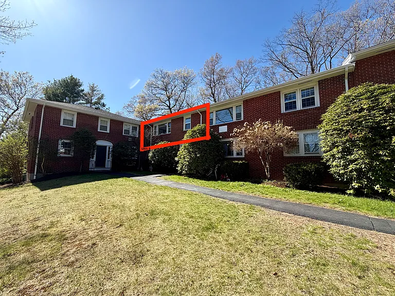 Exterior w/ Unit Placement