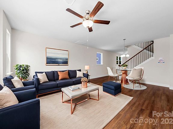 5th image of 2432 Arty Ave