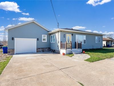 1076 Saunders Sett Rd, Lewiston, NY, 14092
