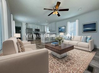 317 22nd St NW, Stewartville, MN 55976