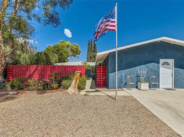 1106 Comanche Way, Boulder City, NV 89005