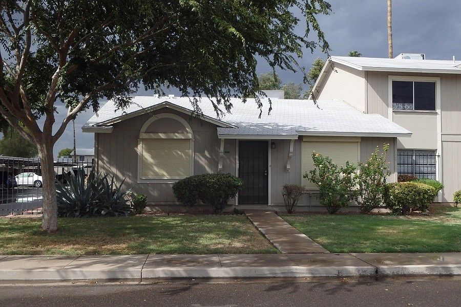 1st image of 4711 N 26th Dr