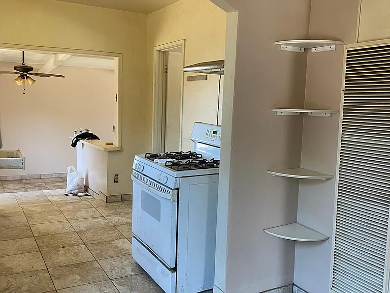 5631 Sprague Ave — Photo 14