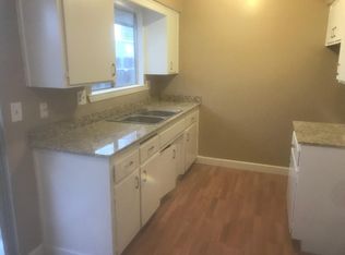 340 Pearson Dr, Porterville, CA 93257