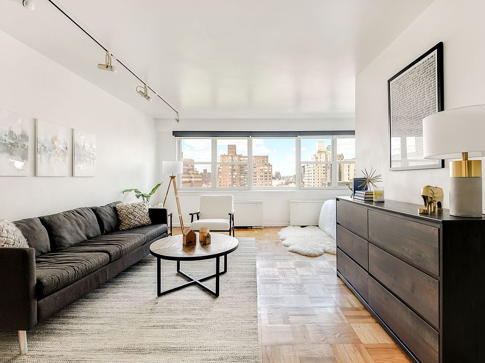 1st image of 101 W 12th St APT 14C