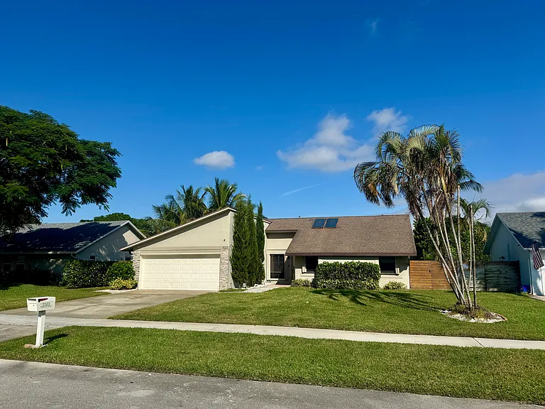1523 Gallinule Dr — Photo 6