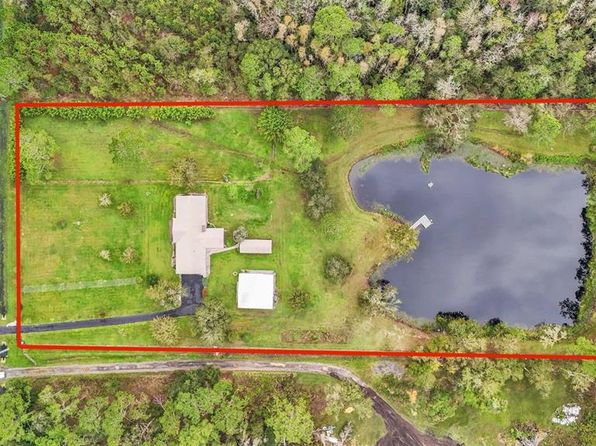 9240 Moore Rd, Lakeland, FL 33809