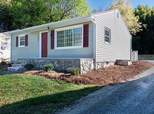 1827 Sechrest Cir, High Point, NC 27263