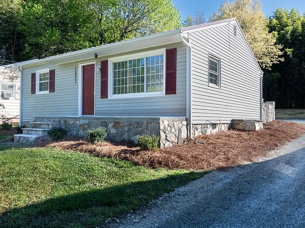 1827 Sechrest Cir, High Point, NC 27263