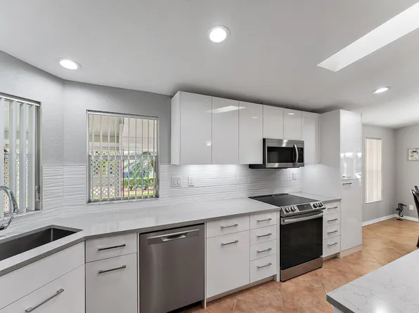 3040 Eagles Nest Way, Port St Lucie, FL 34952