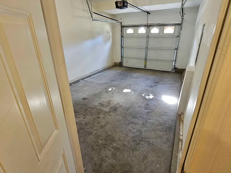 1843 SW Hungry Hill Dr — Photo 15