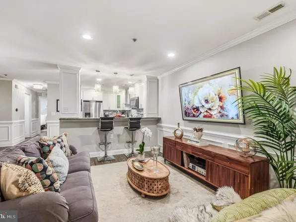 144 Natalie Rd, Delran, NJ 08075