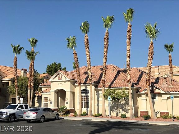 3rd image of 5855 Valley Dr Unit 2081