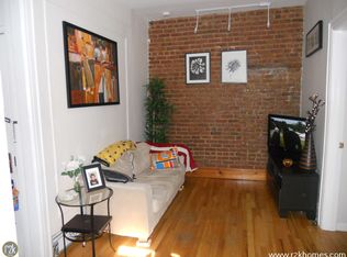 3044 14th St APT 2F, Astoria, NY 11102