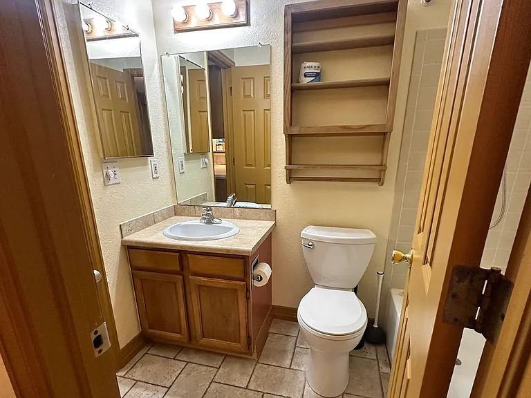 4831 White Rock Cir #E — Photo 5
