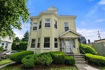 5 Marlboro St #2