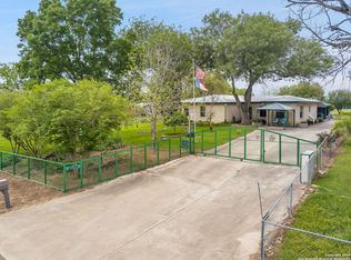 6599 Cooksey Rd, Adkins, TX 78101
