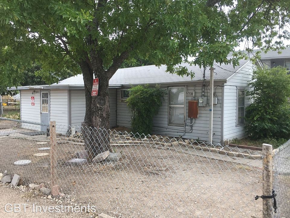 2nd image of 5201 Azle Ave Trlr 12