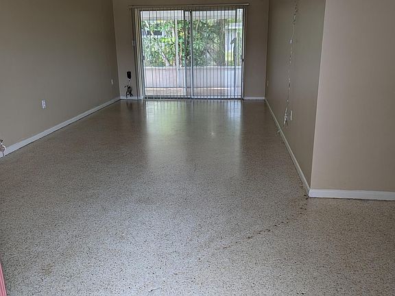 3rd image of 6225 Gateway Ave #2