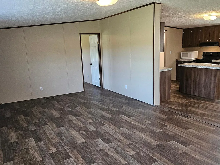 925 Bakers Chapel Rd — Photo 26