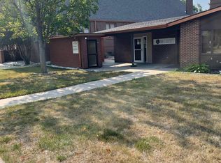 922 4th St APT C, Brookings, SD 57006