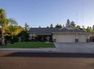 1710 Athens Ave, Clovis, CA 93611