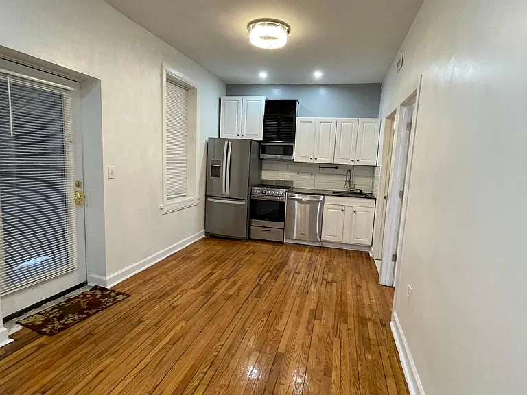 1224 N Cleaver St #1R — Photo 5